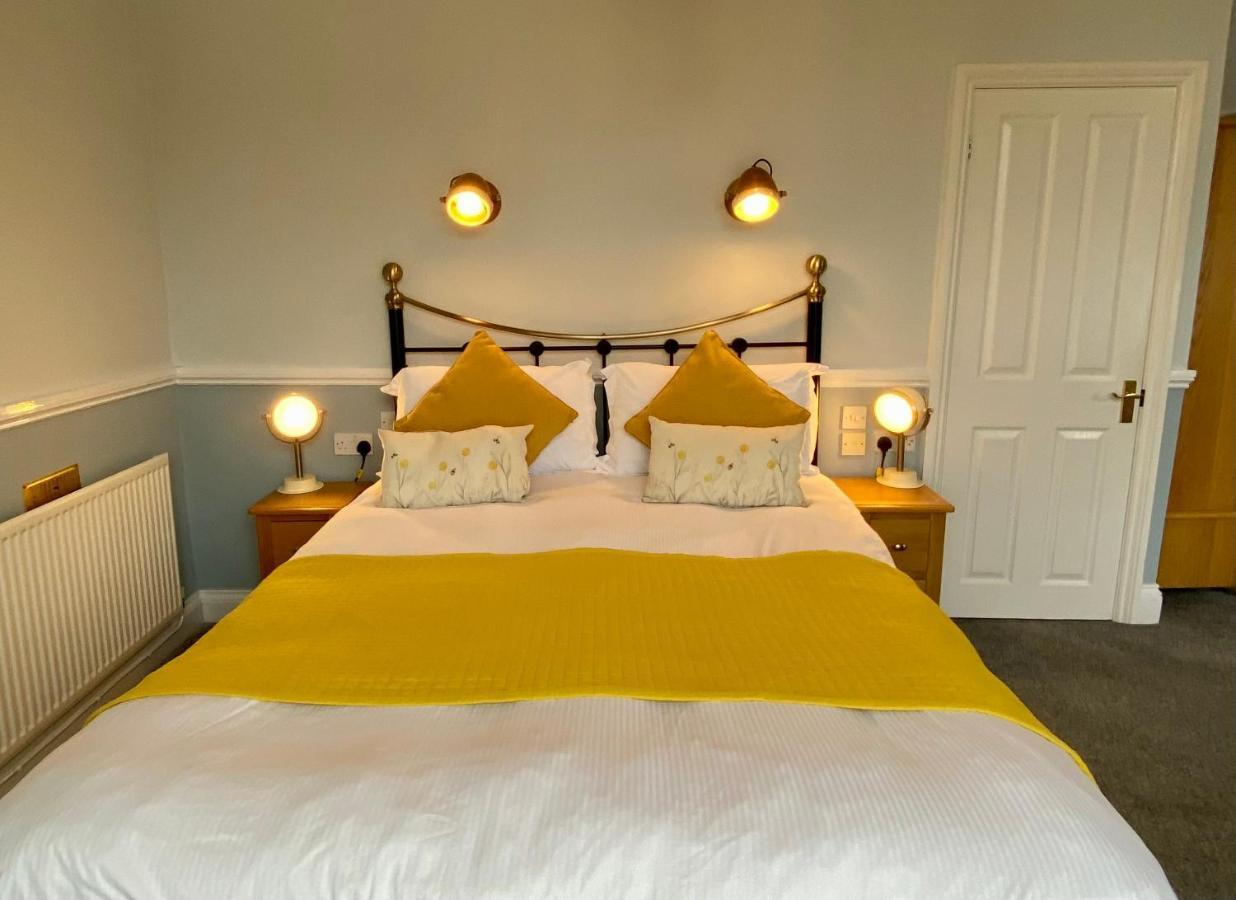 Sunny Bank Guest House Tenby Eksteriør billede